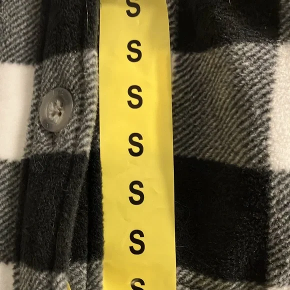 Eddie Bauer Black and White Microfleece Shirt - Picture 2 of 8